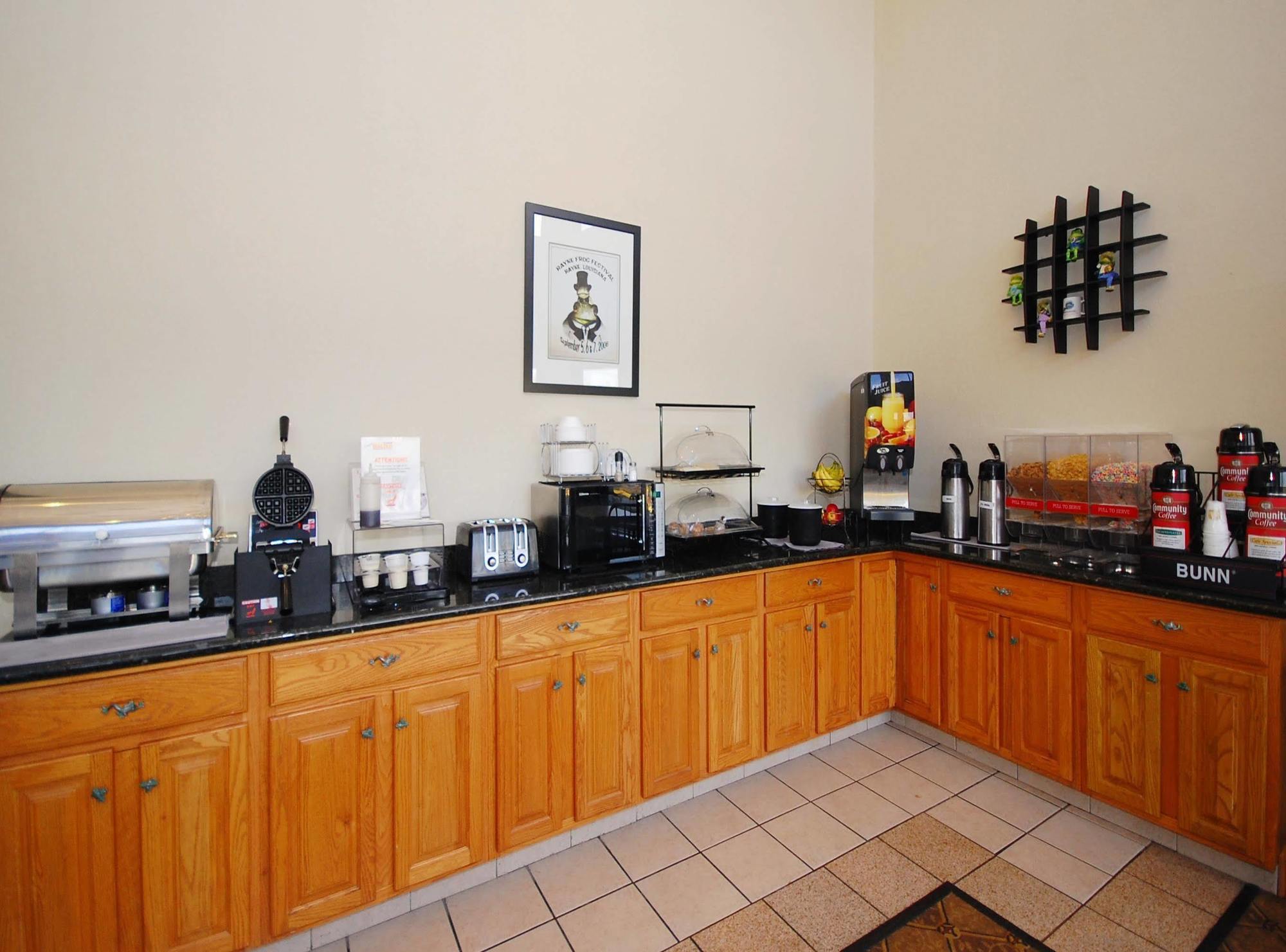Best Western Rayne Inn Bagian luar foto